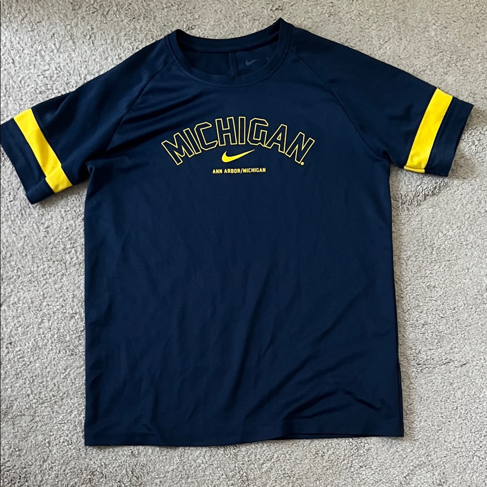 Nike Youth XL Navy and Yellow Michigan Dri-Fit Tee